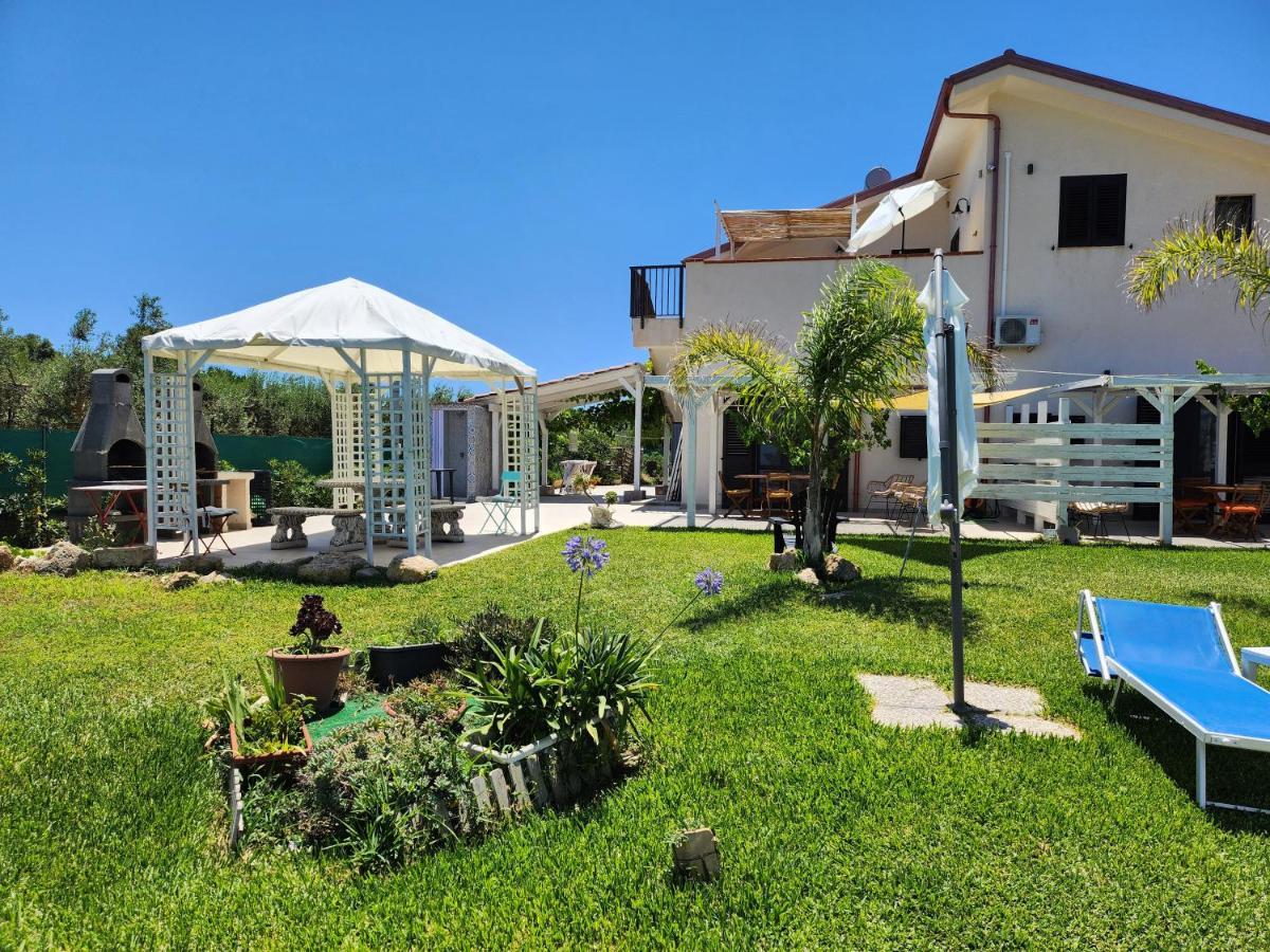 Villa Andrea San Lorenzo Noto Exteriör bild